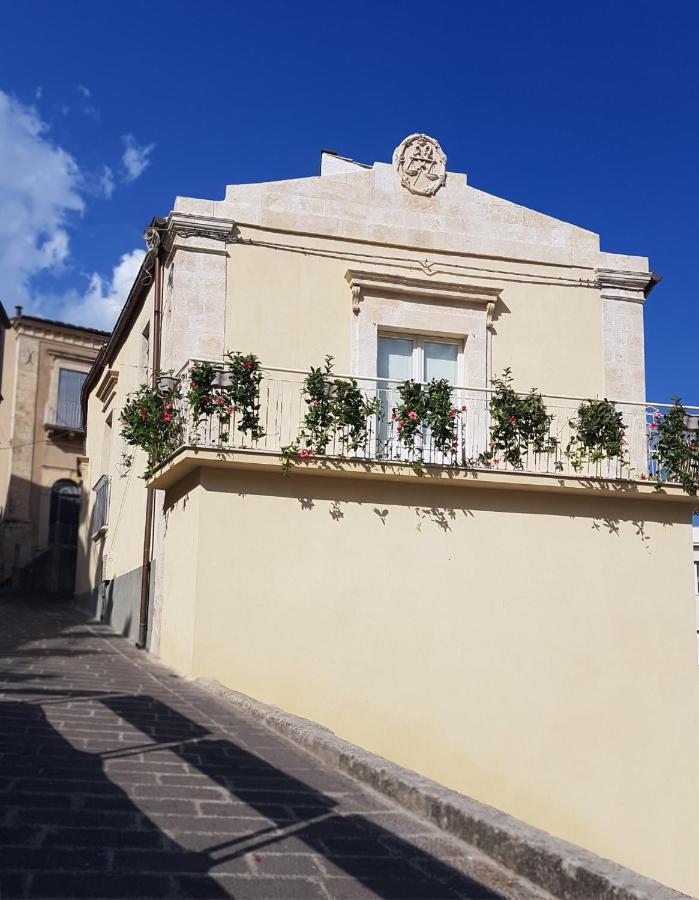 Bed and Breakfast Casa Dei Giurati Palazzolo Acreide Exterior foto